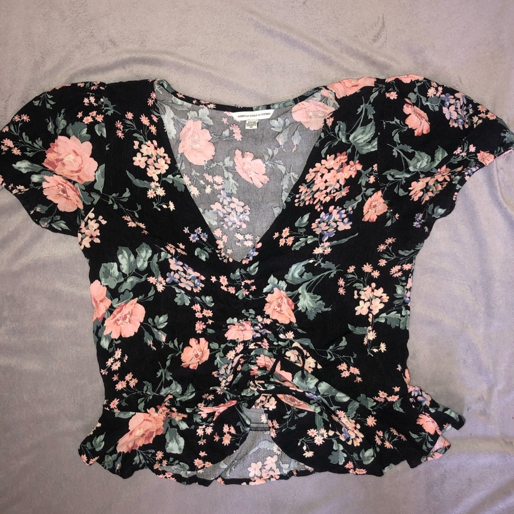 american eagle floral top